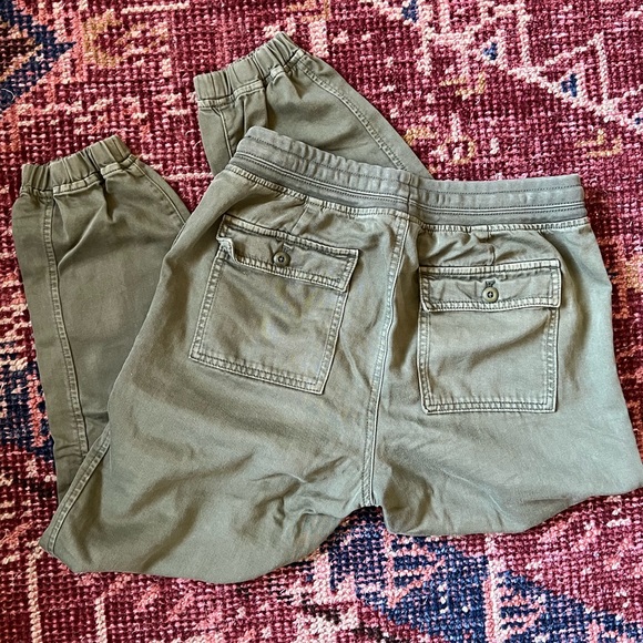Gap Ribbed Pull-On Joggers with Washwell - Picture 6 of 7